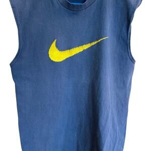 Nike men’s sleeveless top size L